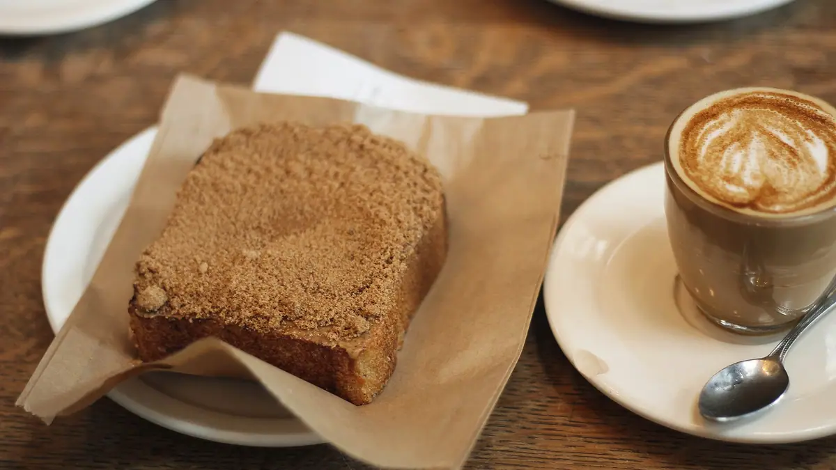 Eggless Cake Shop bakes