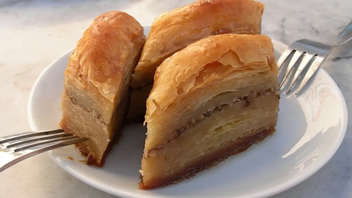 Cake Box – eggless cake shop in Longsight, Manchester